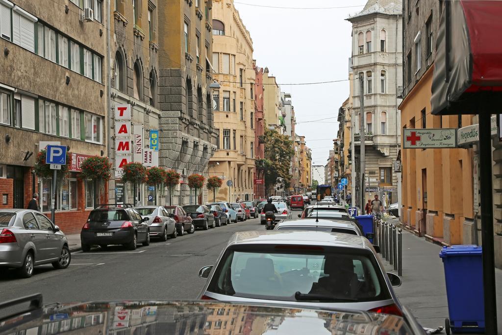 Central Apartment Βουδαπέστη Δωμάτιο φωτογραφία